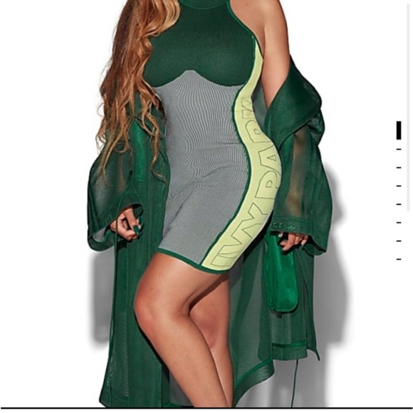 🆕 Adidas x IVY PARK Beyoncé Green Knit Logo Dress M - Picture 4 of 7